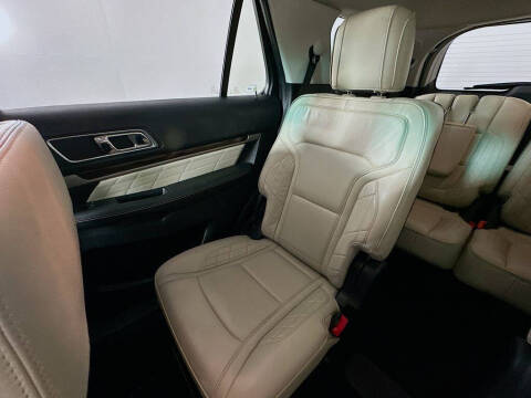 2016 Ford Explorer Platinum