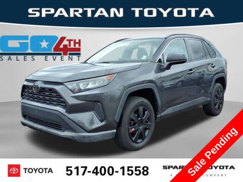 2020 Toyota RAV4 LE