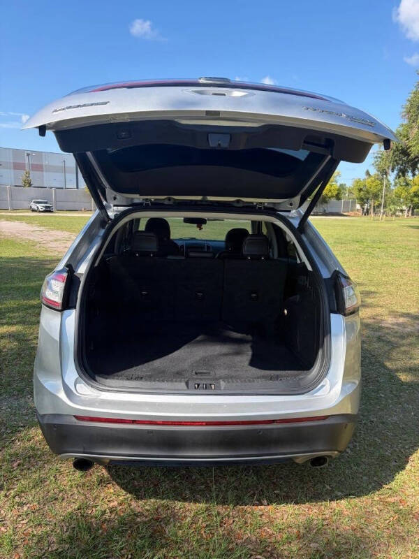 2018 Ford Edge Titanium