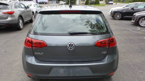 2017 Volkswagen Golf TSI S