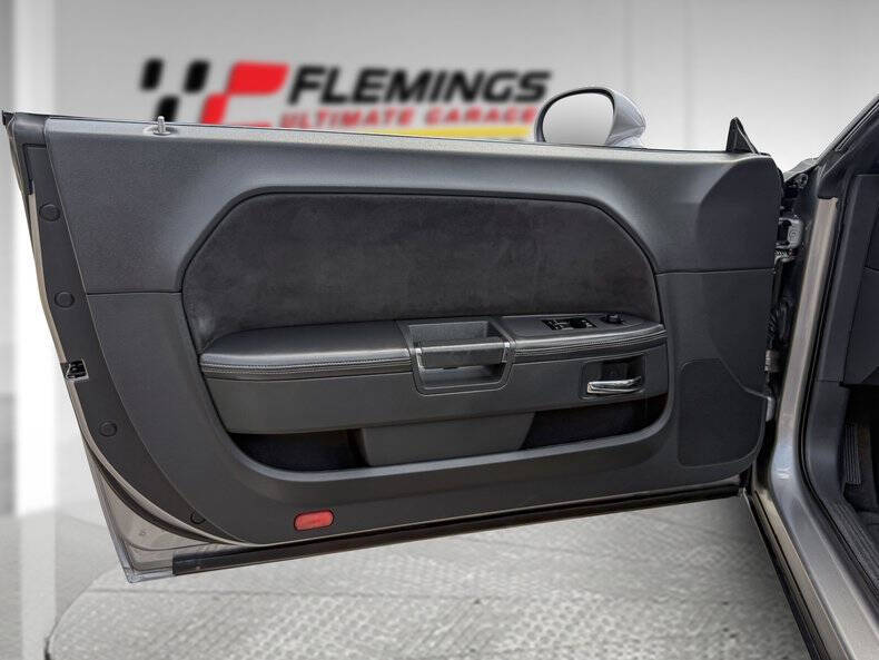 2011 Dodge Challenger SRT8 392