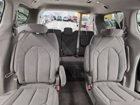 2020 Chrysler Pacifica Touring