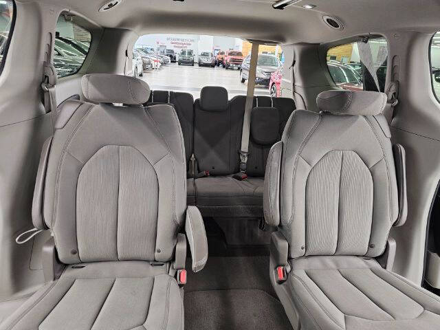 2020 Chrysler Pacifica Touring