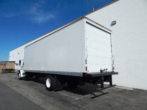 2014 Freightliner M2 106