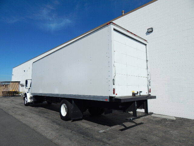 2014 Freightliner M2 106