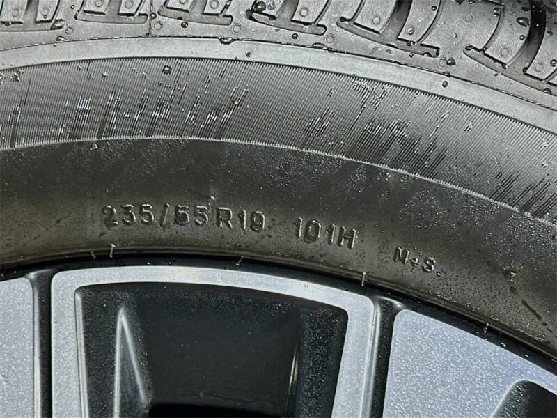 2023 Volvo XC60 B5 Core