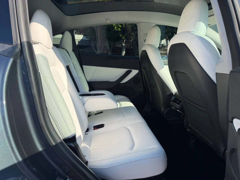 2020 Tesla Model Y Performance
