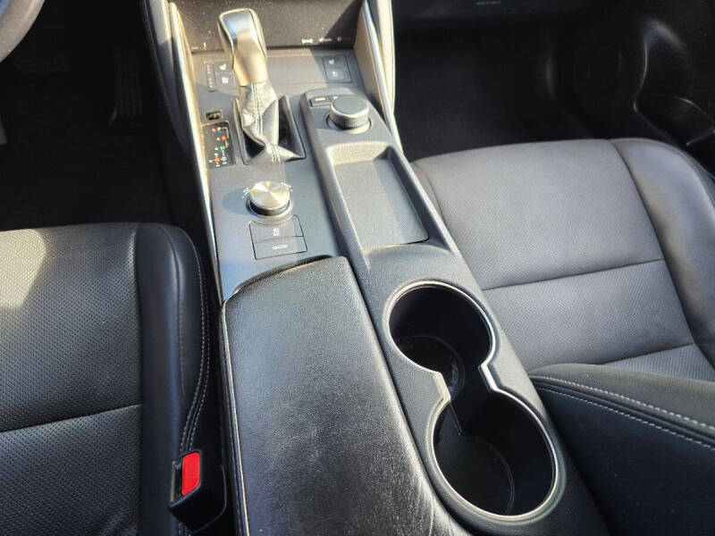 2018 Lexus IS 300