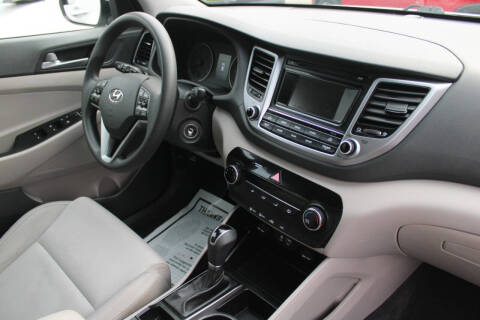 2016 Hyundai Tucson SE