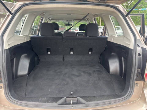2014 Subaru Forester 2.5i