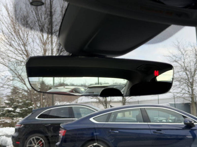 2017 Audi A4 2.0T quattro Premium Plus