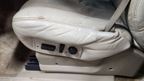 2002 GMC Yukon XL Denali