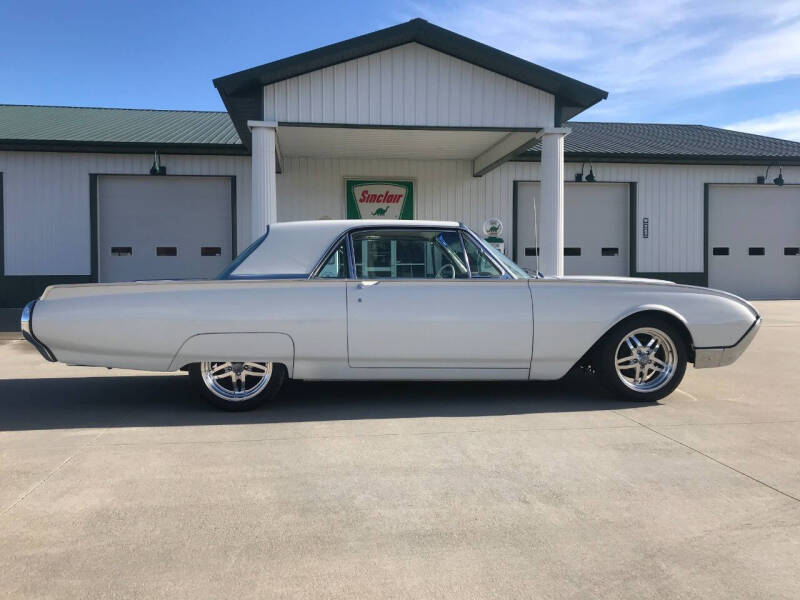 1962 Ford Thunderbird