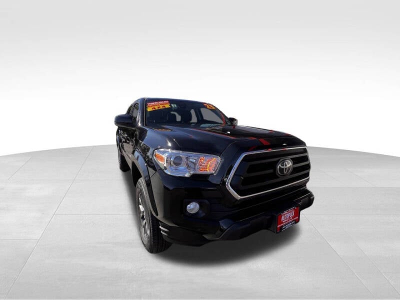 2023 Toyota Tacoma SR5 photo 4