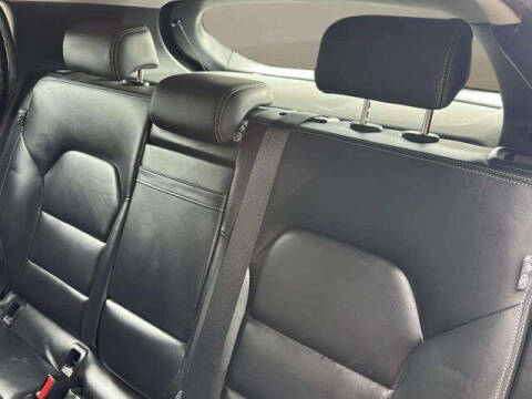 2017 Infiniti QX30 Luxury