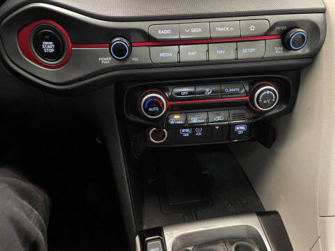 2019 Hyundai Veloster Turbo R-Spec