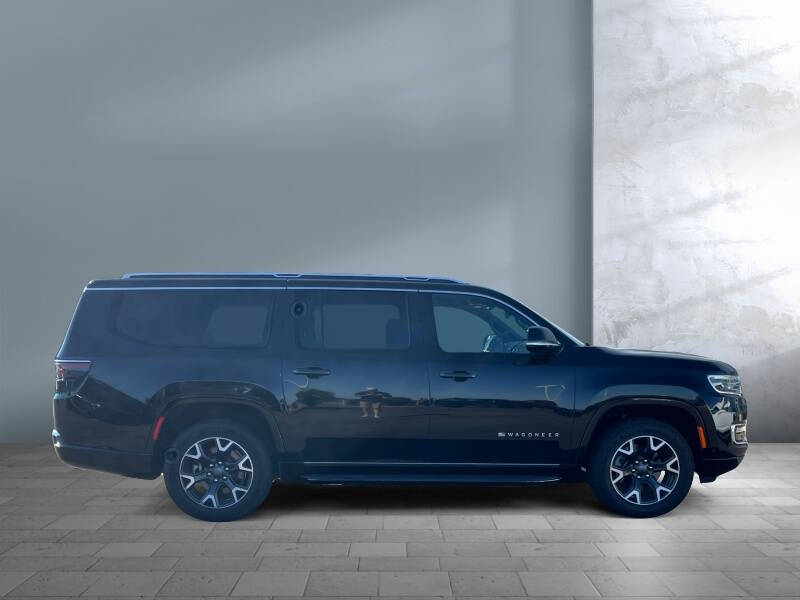 2023 Jeep Wagoneer L Series III