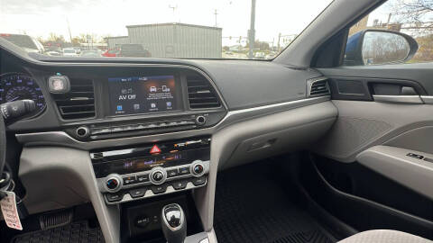 2020 Hyundai Elantra