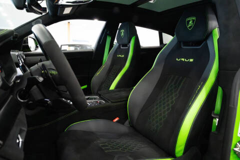 2024 Lamborghini Urus Performante