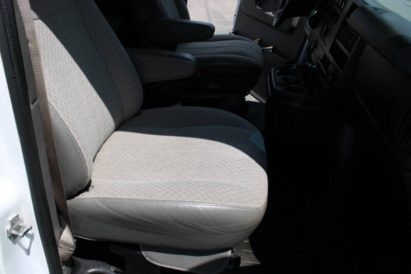 2014 GMC Savana LT 1500