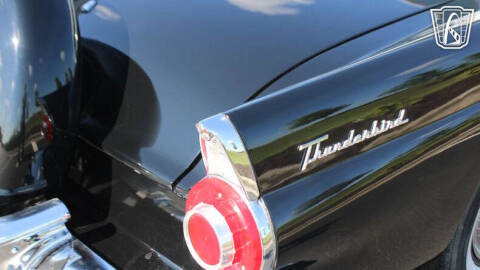 1956 Ford Thunderbird
