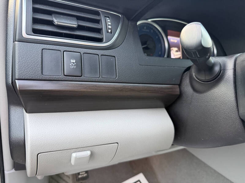 2016 Toyota Camry XSE