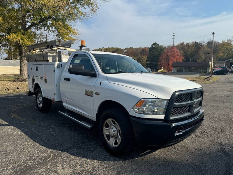 2016 RAM Ram 3500 Pickup Tradesman photo 6