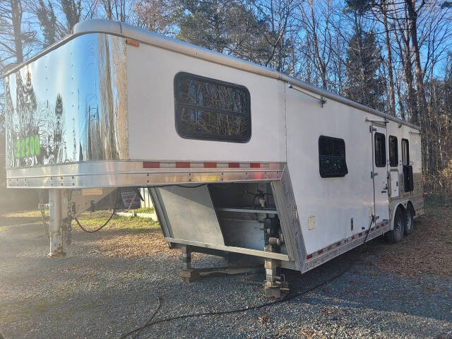 KIEFER KIEFER HORSE TRAILER Image