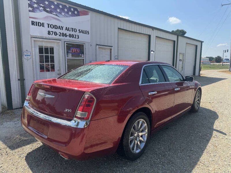 2012 Chrysler 300 Limited
