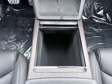 2023 Tesla Model X Standard Range
