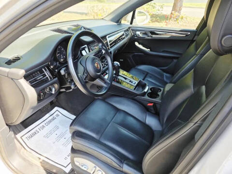 2023 Porsche Macan