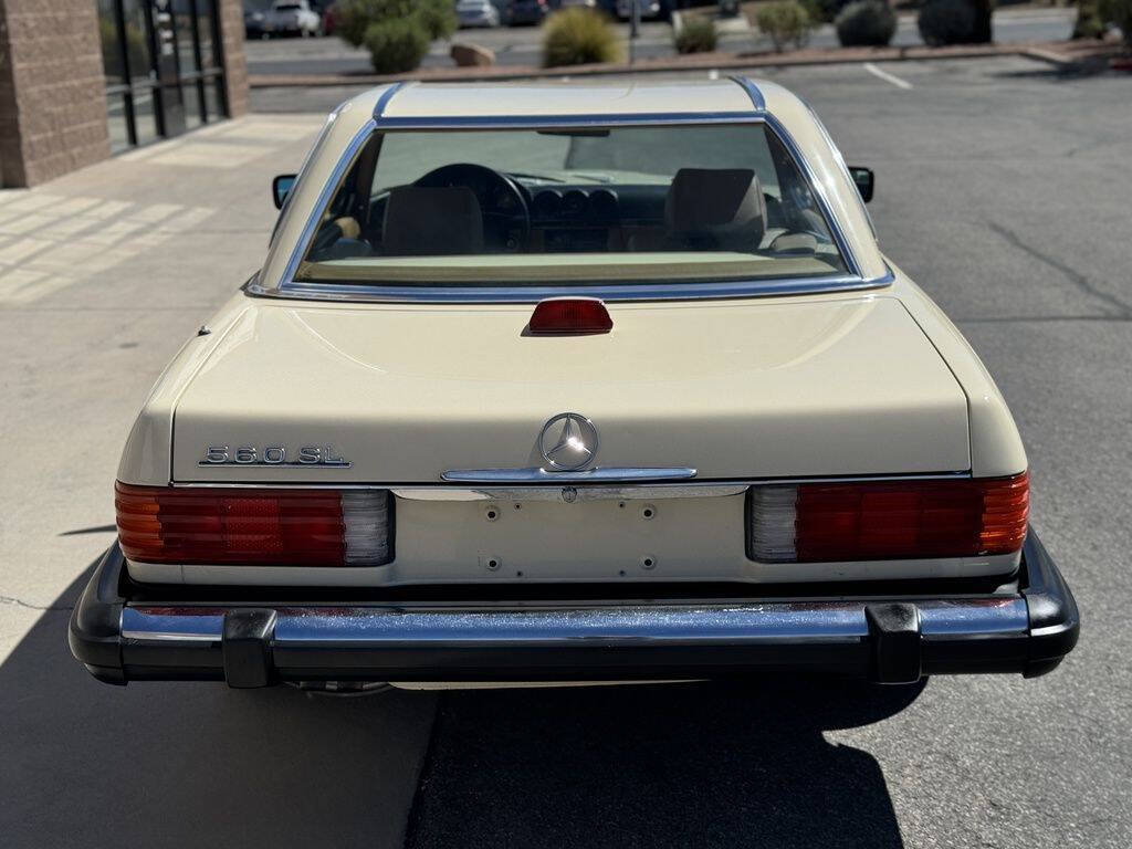 1987 Mercedes-Benz 560-Class 6