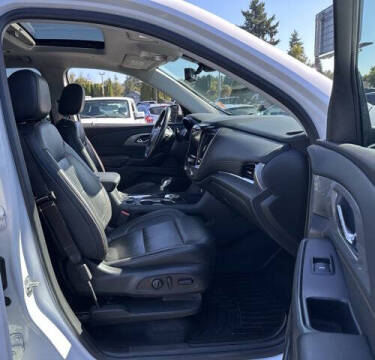 2021 Chevrolet Traverse RS