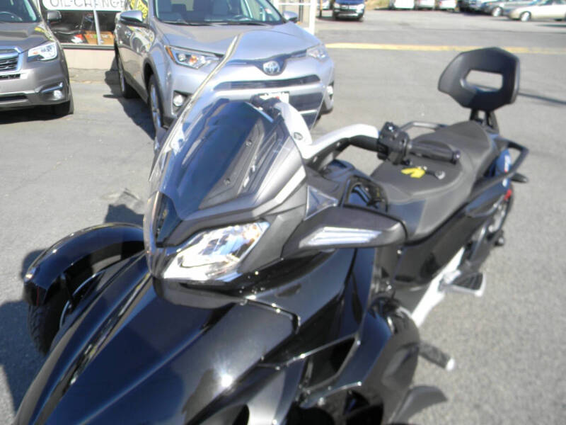 2015 Can-Am SPYDER ST