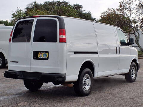 2020 Chevrolet Express 2500