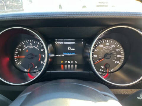 2021 Ford Mustang EcoBoost