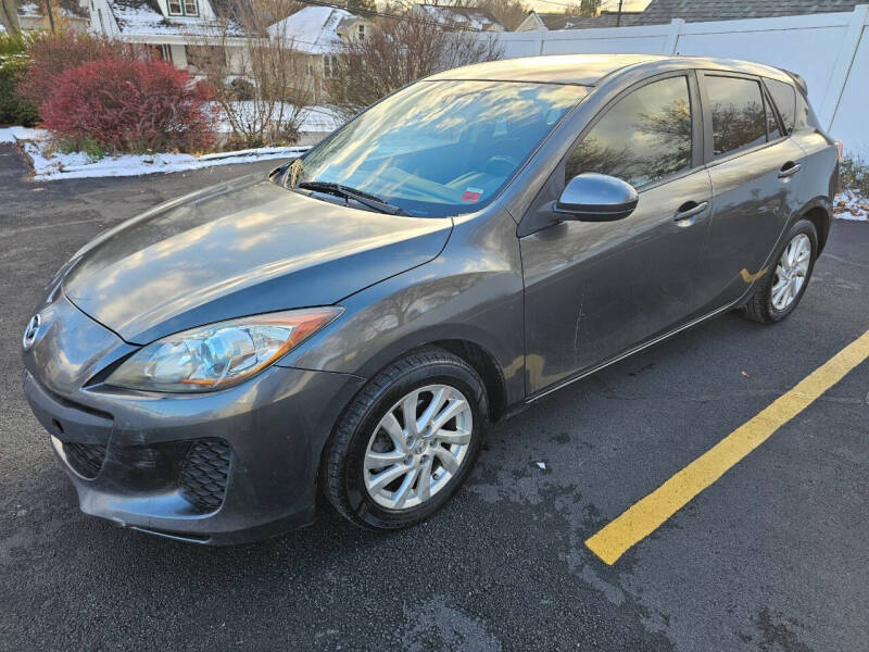 2012 Mazda MAZDA3 i Touring photo 2