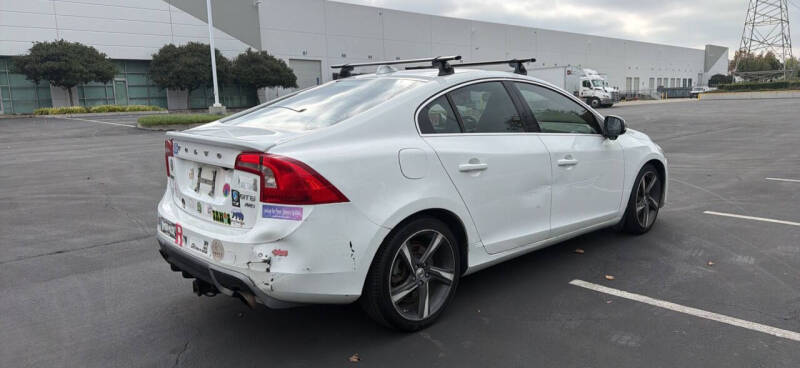 2012 Volvo S60 T6 R-Design