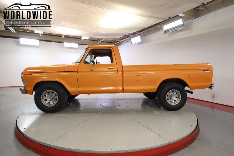 1975 Ford F-250