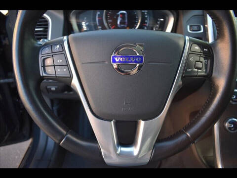 2016 Volvo XC60 T5 Drive-E Platinum