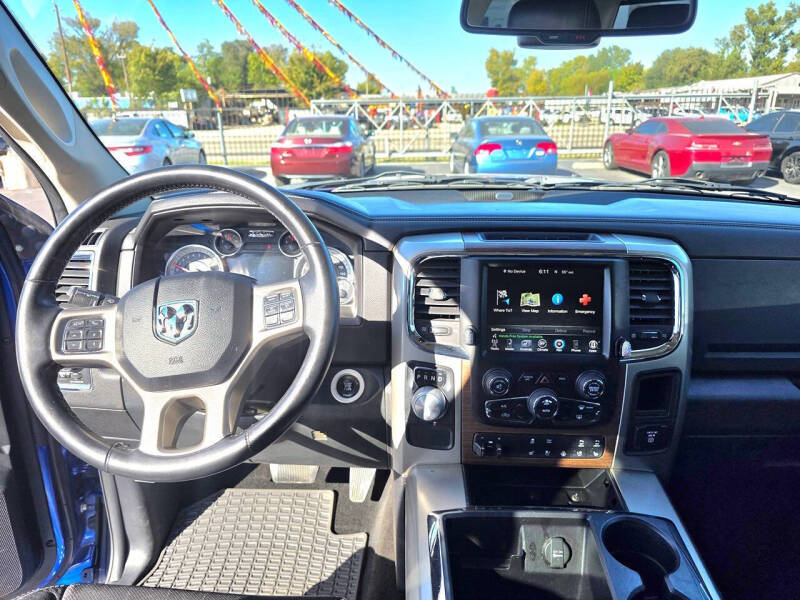 2015 RAM 1500 Laramie