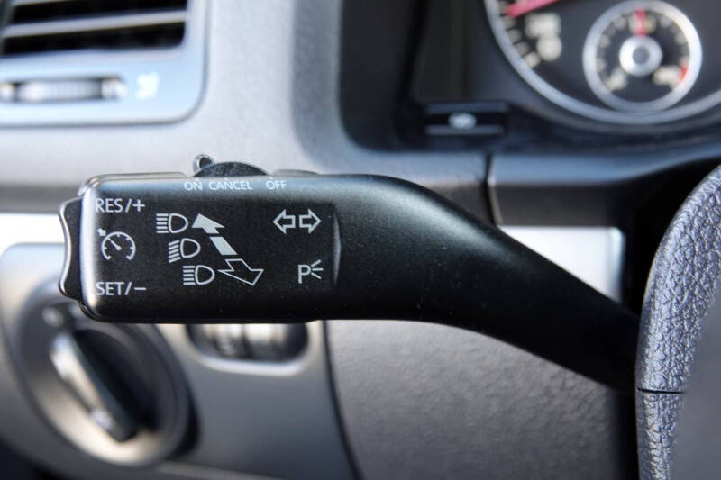 2010 Volkswagen Jetta Limited Edition PZEV