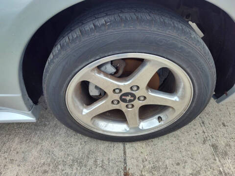 2003 Ford Mustang GT Deluxe