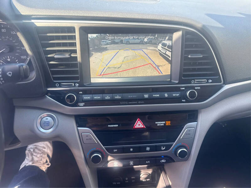 2018 Hyundai Elantra