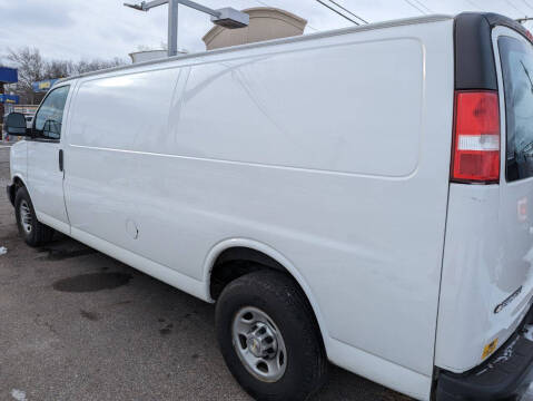 2021 Chevrolet Express 2500