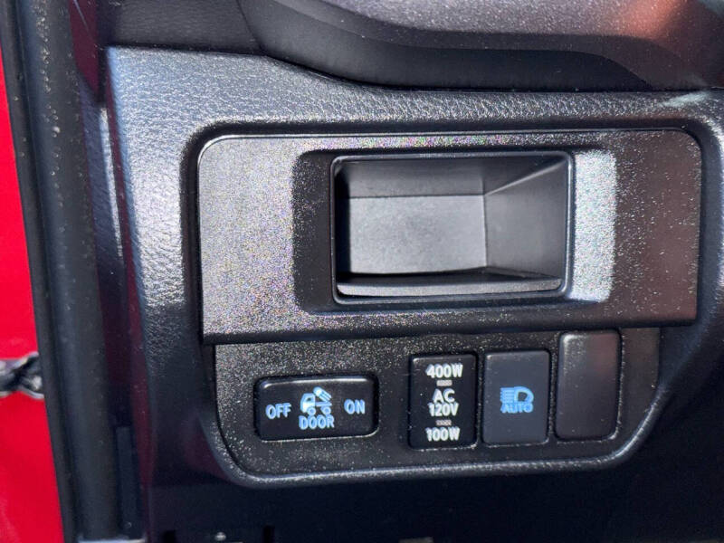 2018 Toyota Tacoma TRD Sport