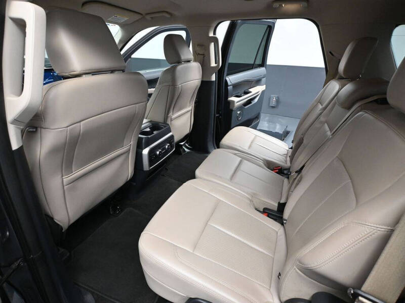 2023 Ford Expedition MAX XLT