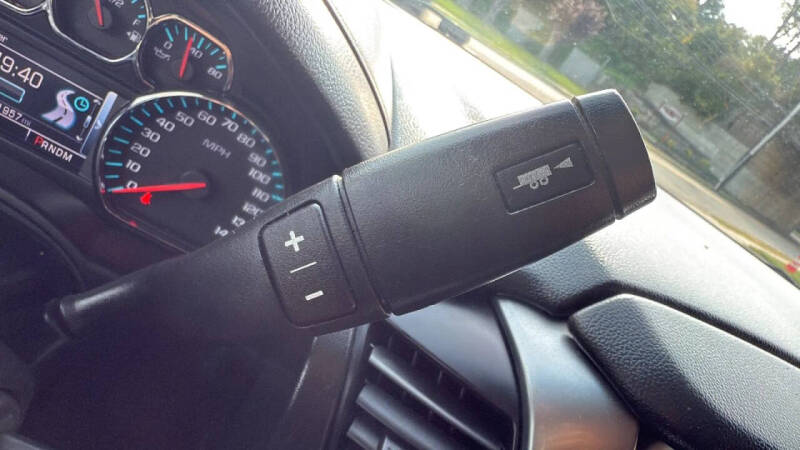 2015 Chevrolet Suburban LT