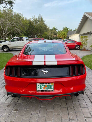 2016 Ford Mustang EcoBoost Premium
