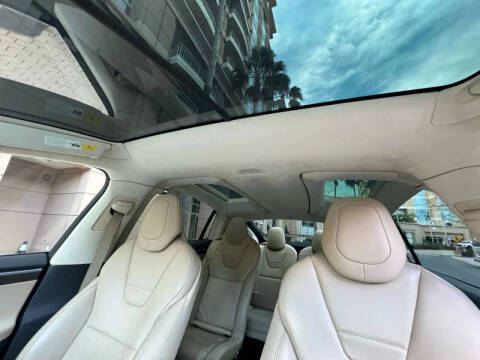 2017 Tesla Model X 75D